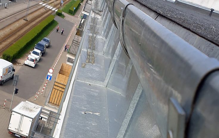  Czyszczenie rynien – komu&nbsp;zlecić?