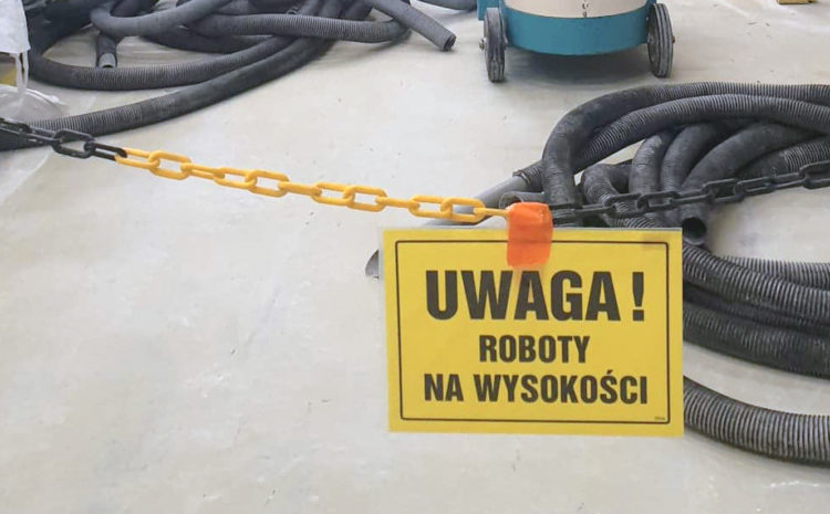  Koniec prac „na&nbsp;fabryce”.